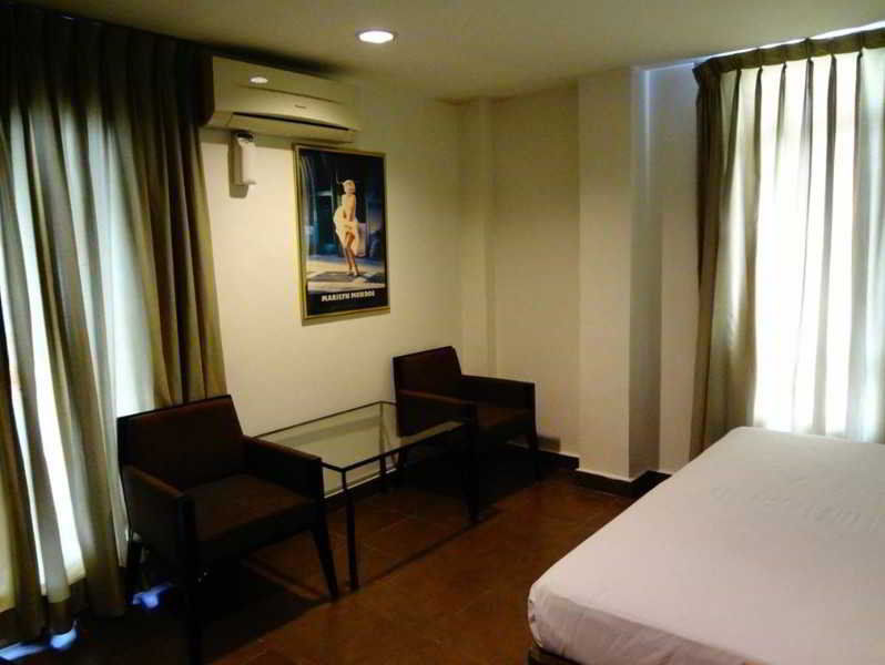 Hotel Nana'S Inn Куала-Лумпур Екстер'єр фото